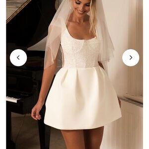 Chic Ivory Mini Dress with Veil